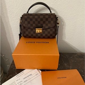 Beautiful condition Louis Vuitton croisette brown damier ebene bag!